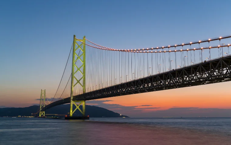 akashi kaikyo bridge sunset